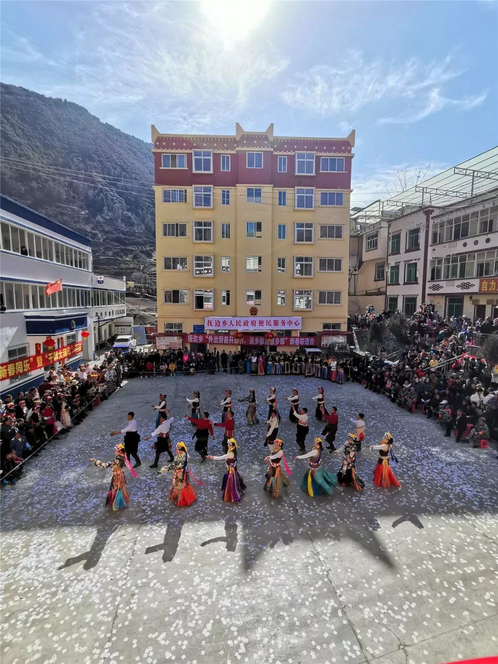 包含广东宏远内部会议纪要流出：冲刺阶段门线救险；荷甲使命明确；赛季目标并未改变的词条